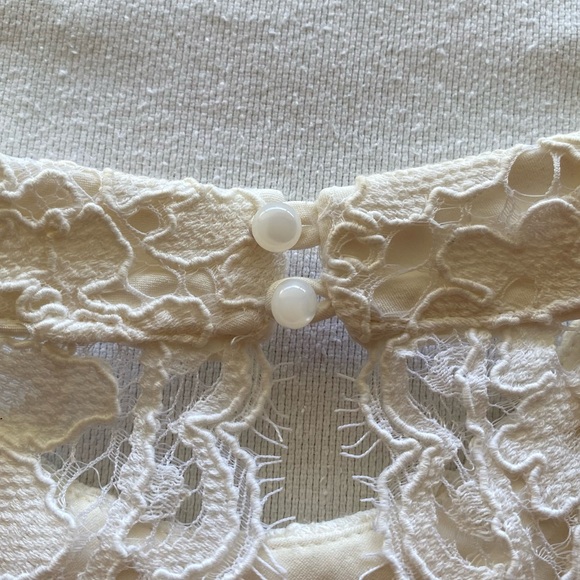 Alexis Delfine Saint Lucia Cap Sleeve Lace Romper Size S White Lace Romantic - Picture 9 of 11